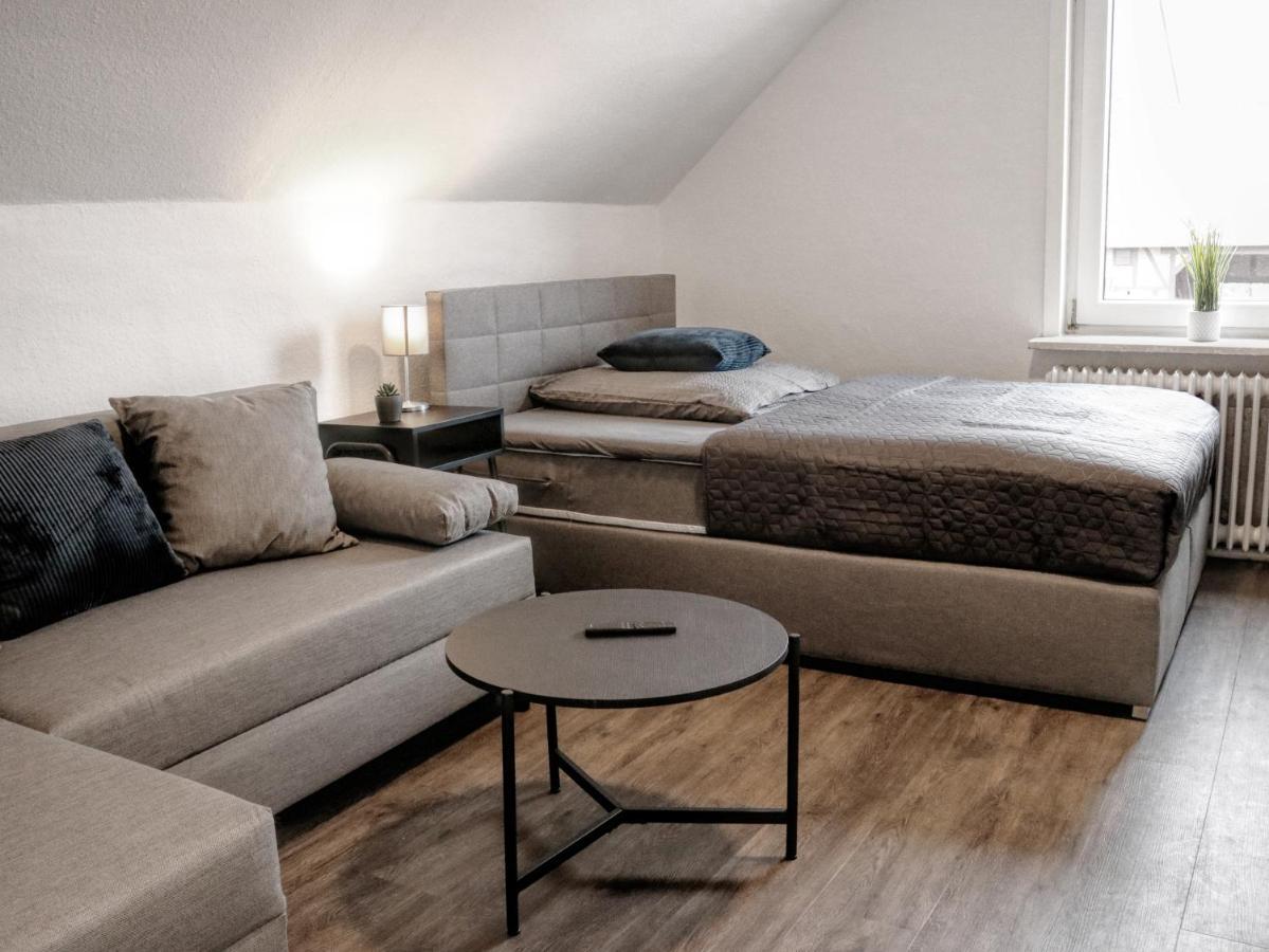 Lightplace • Groessere Gruppen • 4 Einzelzimmer • Boxspring • Smart Tv • Biergarten • Restaurant Braunschweig Dış mekan fotoğraf